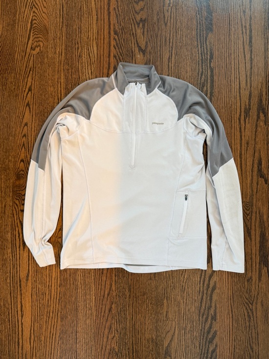 Patagonia Other - Patagonia Men’s 1/4 Zip Pullover Gray White Size M Lightweight
